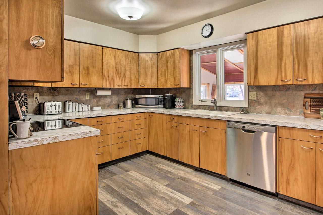 Cozy Choteau Home With Fire Pit, Grill, Yard! Екстер'єр фото